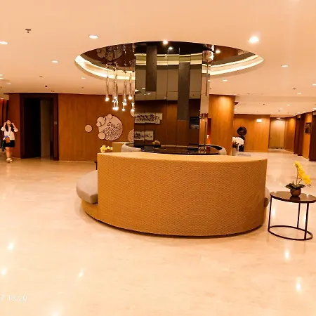 Shore 2 Residences 1Br Deluxe Room In Moa Complex