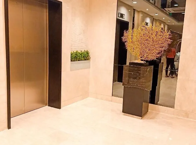 Apartment Shore 2 Residences 1br Deluxe In Moa Complex