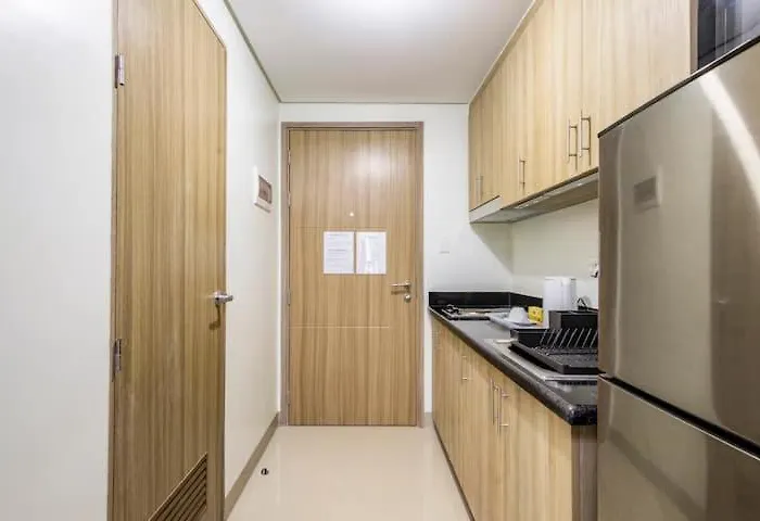 Shore 2 Residences 1br Deluxe In Moa Complex * Manila