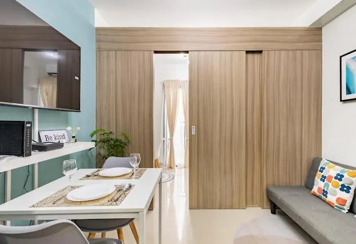 Apartment Shore 2 Residences 1br Deluxe In Moa Complex *